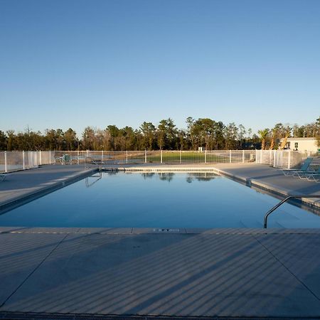 Riverwalk Landing Cottages And Rv Resort Freeport Exteriér fotografie