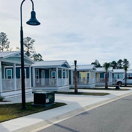 Riverwalk Landing Cottages And Rv Resort Freeport Exteriér fotografie