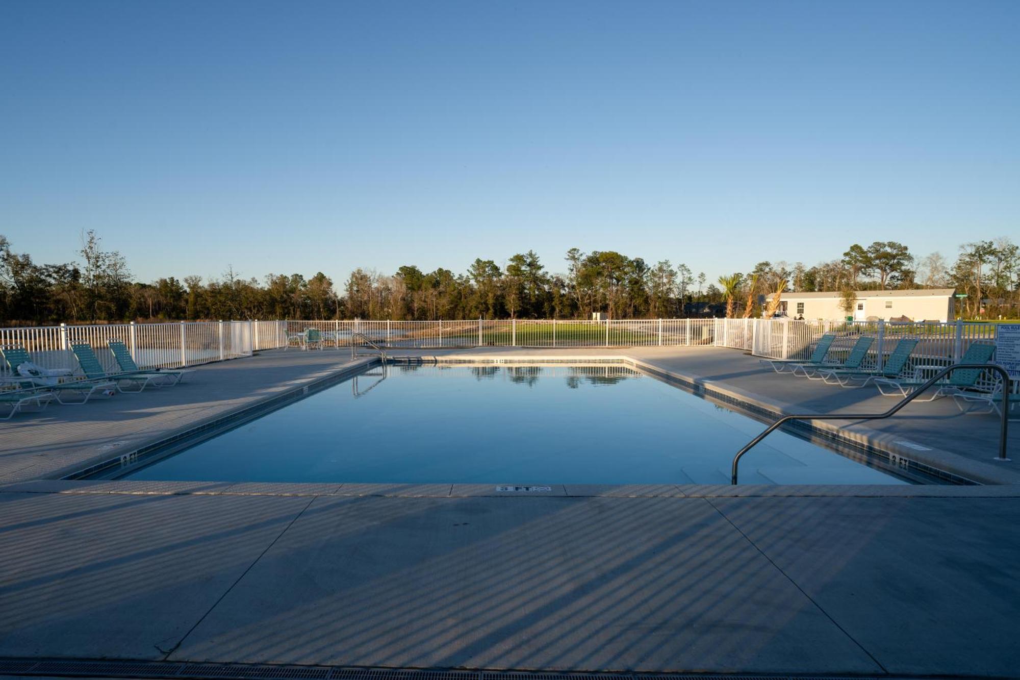 Riverwalk Landing Cottages And Rv Resort Freeport Exteriér fotografie